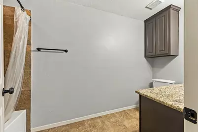 208 N Hickory Street, Venus, TX 76084 - Photo 8