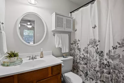811 Woodland Court, Kennedale, TX 76060 - Photo 8