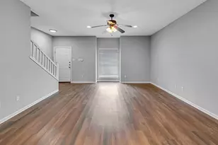 1916 S 15th St, Waco, TX 76706 - Photo 4