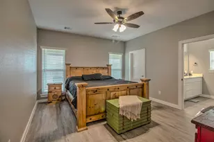 512 Austin St, Callisburg, TX 76240 - Photo 12