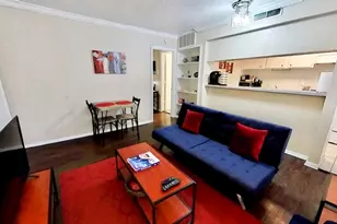 4040 Brown St, Dallas, TX 75219 - Photo 2