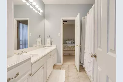427 Shenandoah Drive, Burleson, TX 76028 - Photo 34