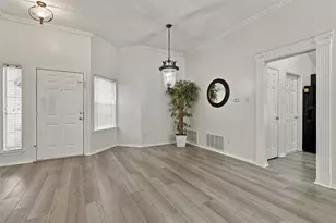 1024 Hiawatha Ct, Saginaw, TX 76131 - Photo 8
