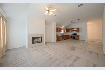 6833 Bluff View Drive, Watauga, TX 76137 - Photo 14