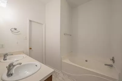 6833 Bluff View Drive, Watauga, TX 76137 - Photo 20