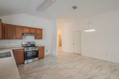 6833 Bluff View Drive, Watauga, TX 76137 - Photo 10