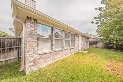 6833 Bluff View Drive, Watauga, TX 76137 - Photo 38