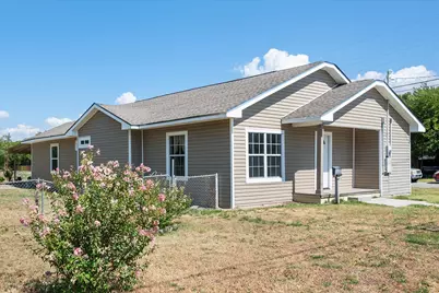 918 Martin Luther King Jr Boulevard, Corsicana, TX 75110 - Photo 2