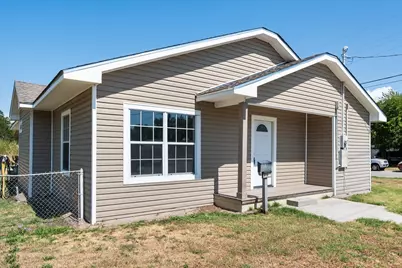 918 Martin Luther King Jr Boulevard, Corsicana, TX 75110 - Photo 1