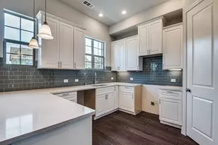 2429 Merriweather Ln, Flower Mound, TX 75028 - Photo 10