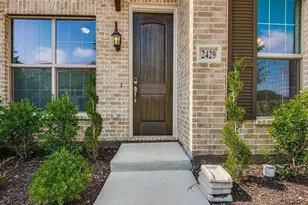 2429 Merriweather Ln, Flower Mound, TX 75028 - Photo 2