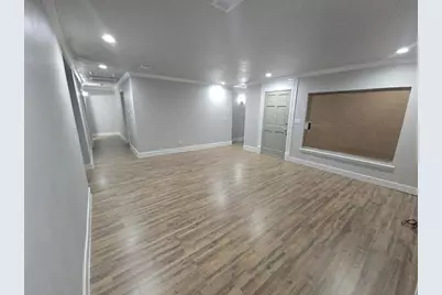 621 E 8th Street, Bonham, TX 75418 - Photo 2