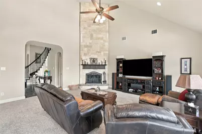 113 Claremont Drive, Ovilla, TX 75154 - Photo 6