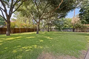 1108 Chatsworth Ct W, Colleyville, TX 76034 - Photo 4