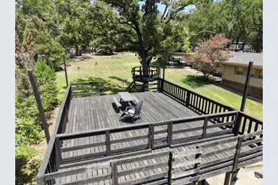 109 N Bay Circle, Mabank, TX 75156 - Photo 10