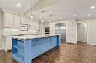 7107 Stefani Dr, Dallas, TX 75225 - Photo 14