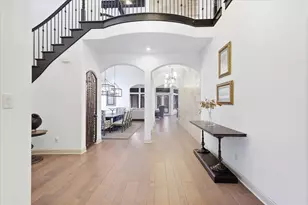 2901 Merryglen Ln, Flower Mound, TX 75022 - Photo 6