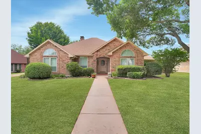 1304 Carriage Creek Drive, DeSoto, TX 75115 - Photo 1