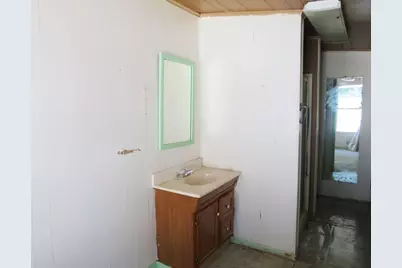 413 S Avenue G, Clifton, TX 76634 - Photo 20