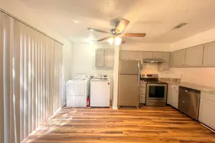 1034 McKinley St, Benbrook, TX 76126 - Photo 12