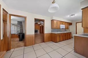 4714 Chilton Dr, Dallas, TX 75227 - Photo 10