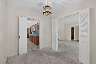 4714 Chilton Dr, Dallas, TX 75227 - Photo 14