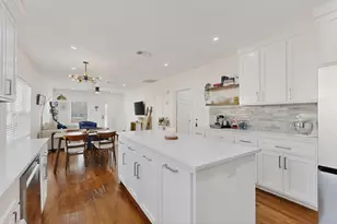 5911 E Grand Ave, Dallas, TX 75223 - Photo 2