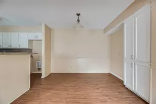 4724 Berridge Ln, Dallas, TX 75227 - Photo 8