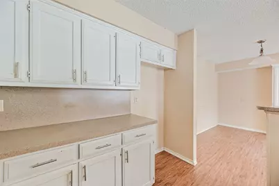 4724 Berridge Lane, Dallas, TX 75227 - Photo 16