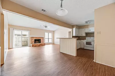 4724 Berridge Lane, Dallas, TX 75227 - Photo 12