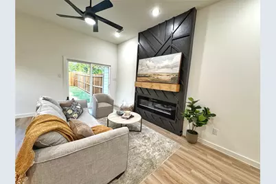 1814 Division Street, Commerce, TX 75428 - Photo 8