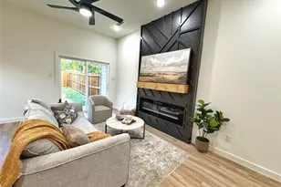 1814 Division St, Commerce, TX 75428 - Photo 8