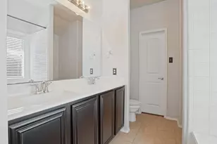 15012 Frisco Ranch Dr, Little Elm, TX 75068 - Photo 14