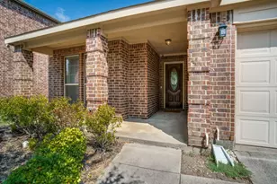 15012 Frisco Ranch Dr, Little Elm, TX 75068 - Photo 2