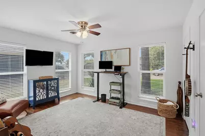 712 Thersa Drive, River Oaks, TX 76114 - Photo 24