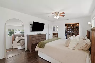 712 Thersa Drive, River Oaks, TX 76114 - Photo 18