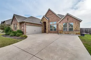 3706 Ranchers Rdg, Krum, TX 76249 - Photo 2