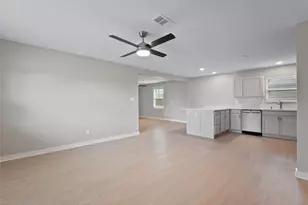 421 S Interurban St, Anna, TX 75409 - Photo 6