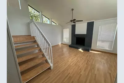 1123 Hemlock Drive, DeSoto, TX 75115 - Photo 2