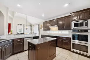 7800 Alders Gate Ln, Denton, TX 76208 - Photo 12