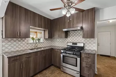 627 Hartsdale Drive, Dallas, TX 75211 - Photo 12