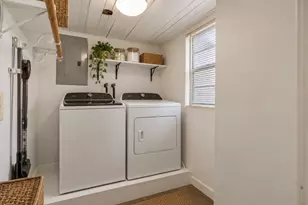 627 Hartsdale Dr, Dallas, TX 75211 - Photo 26