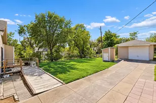 627 Hartsdale Dr, Dallas, TX 75211 - Photo 4