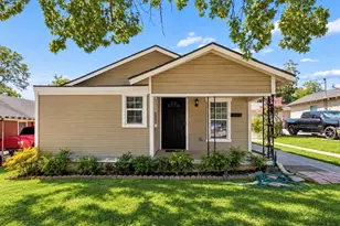 627 Hartsdale Dr, Dallas, TX 75211 - Photo 2