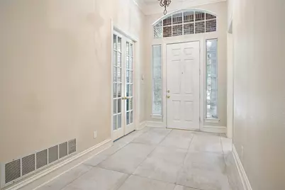 8141 Rosemont Drive, Plano, TX 75025 - Photo 10