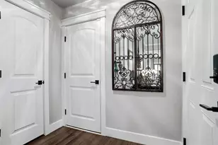 905 Mary Dr, Hurst, TX 76053 - Photo 18