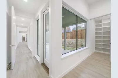 2326 Vagas Avenue, Dallas, TX 75219 - Photo 8