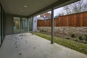 2326 Vagas Ave, Dallas, TX 75219 - Photo 14