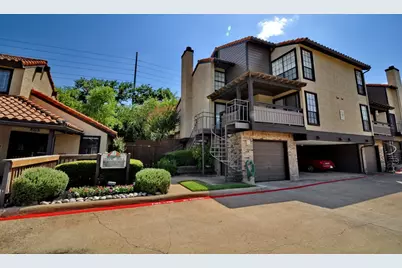 2610 Lakehill Lane #3B, Carrollton, TX 75006 - Photo 1