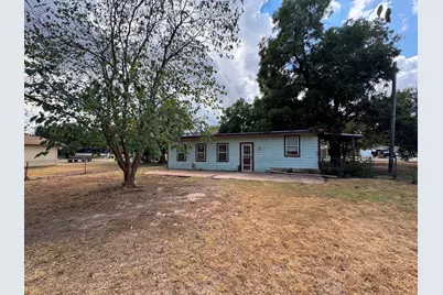 4003 Cherokee Court, Granbury, TX 76048 - Photo 2